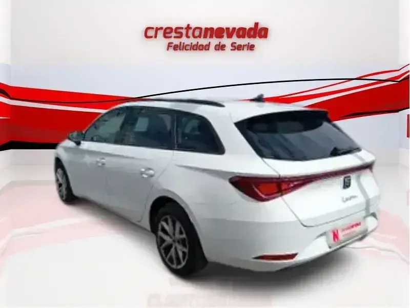 Usado Seat Leon Style 115 CV (84 kW) 2021 Blanco
