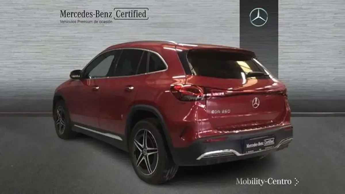 Brugt Mercedes EQA250 AMG line 141 kW (192 HK) 2022 Rød SUV