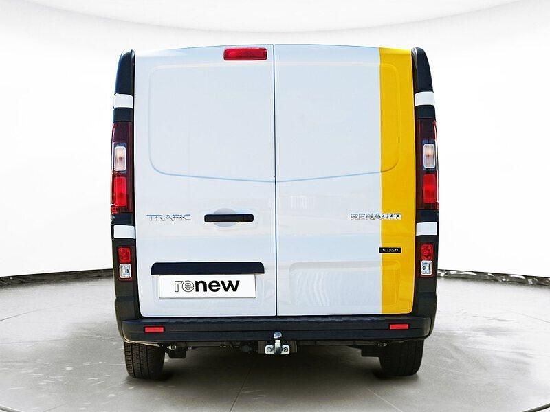 Usado Renault Trafic 88 kW (120 CV) 2025 Blanco Monovolumen