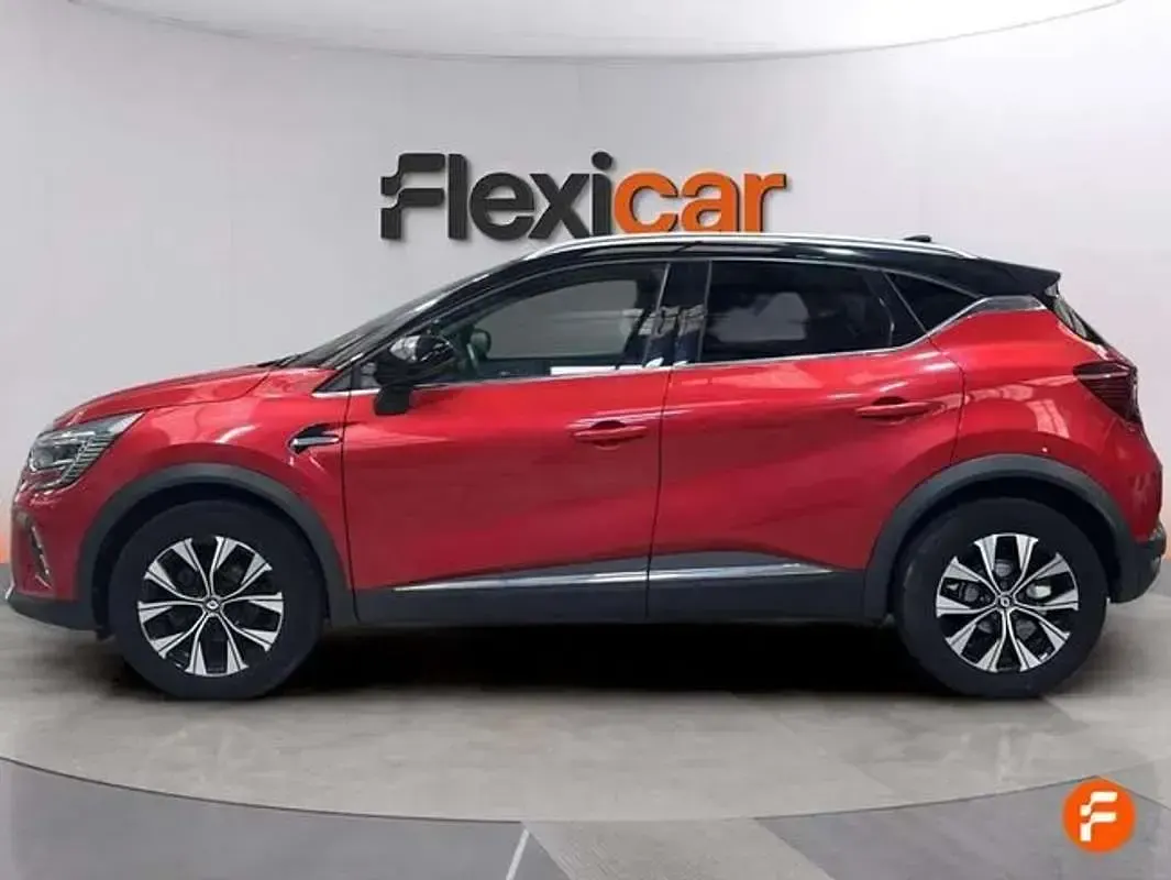 Usado Renault Captur Techno 91 CV (66 kW) 2024 Rojo SUV