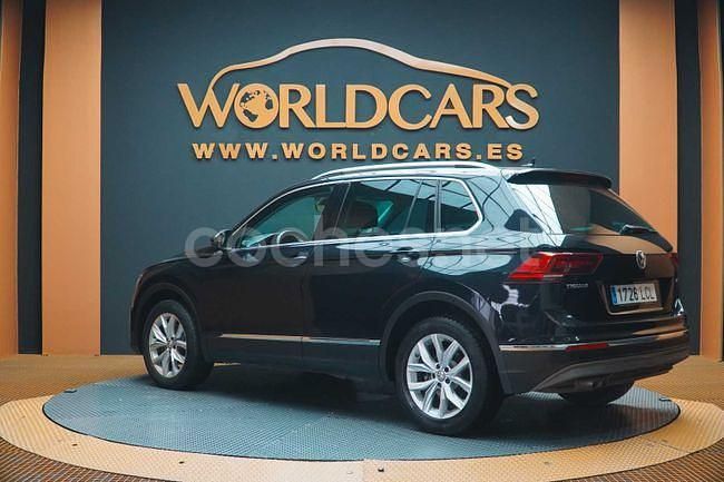 Usado VW Tiguan Sportline 150 CV (110 kW) 2019 Negro SUV