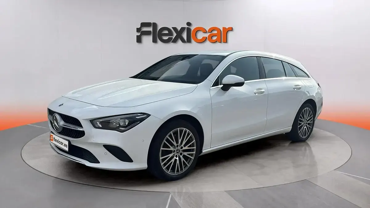 Usado Mercedes CLA250e Shooting Brake 218 CV (160 kW) 2023 Blanco Familiar