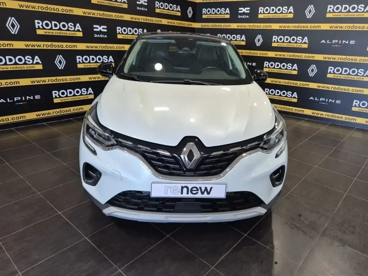 Usado Renault Captur Zen 160 CV (117 kW) 2020 Blanco SUV