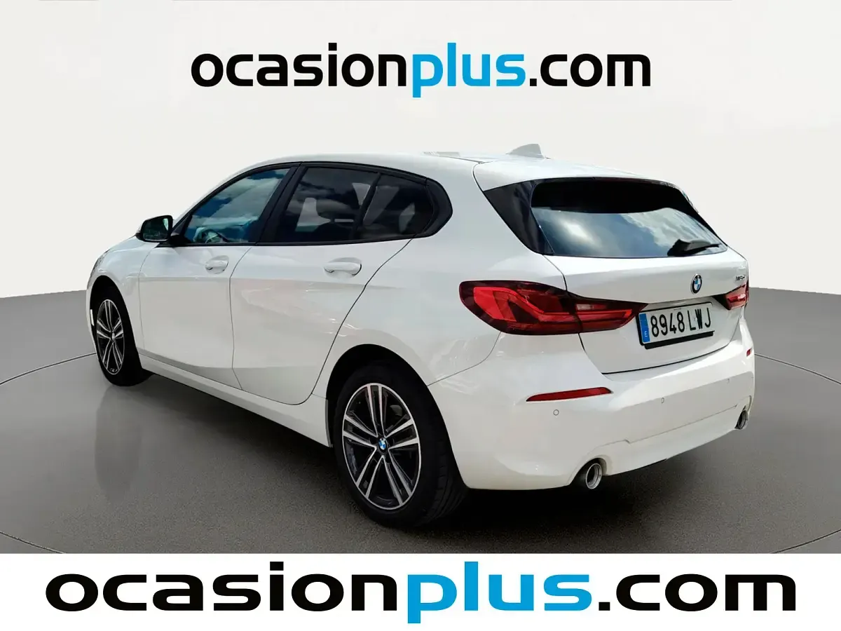 Usado BMW 118 150 CV (110 kW) 2022 Blanco Utilitario