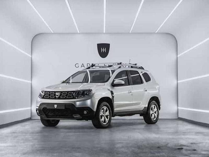 Plateado Usado 2018 Dacia Duster Comfort SUV | 11.399 € (Precio justo) - Imagen 1/4