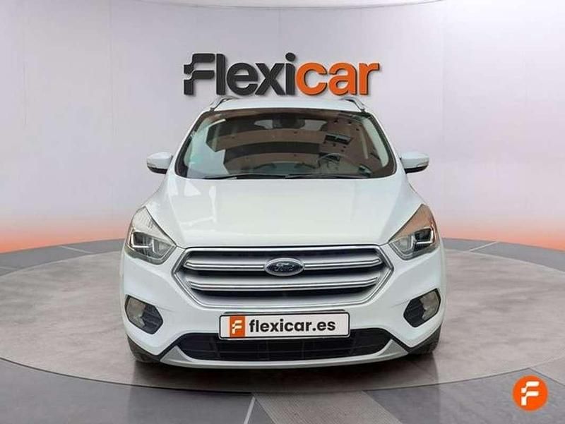 Usado Ford Kuga Business Edition 150 CV (110 kW) 2017 Blanco SUV