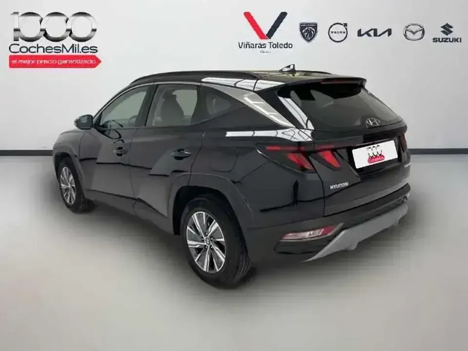 Käytetty Hyundai Tucson 115 HP (84 kW) 2024 Musta Katumaasturi