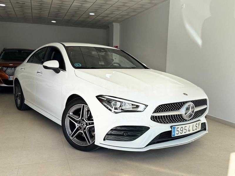 Blanco Usado 2021 Mercedes CLA200 Berlina | 28.950 € (Buen precio) - Imagen 1/4