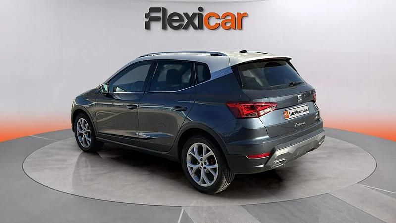 Usado Seat Arona FR 150 CV (110 kW) 2023 Azul SUV