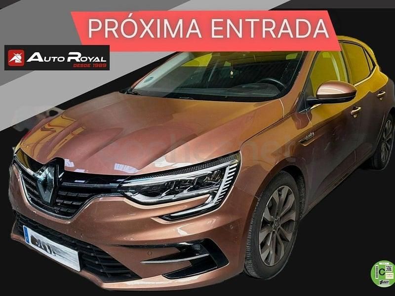 Usado Renault Mégane IV Zen 140 CV (102 kW) 2020 Marrón Berlina