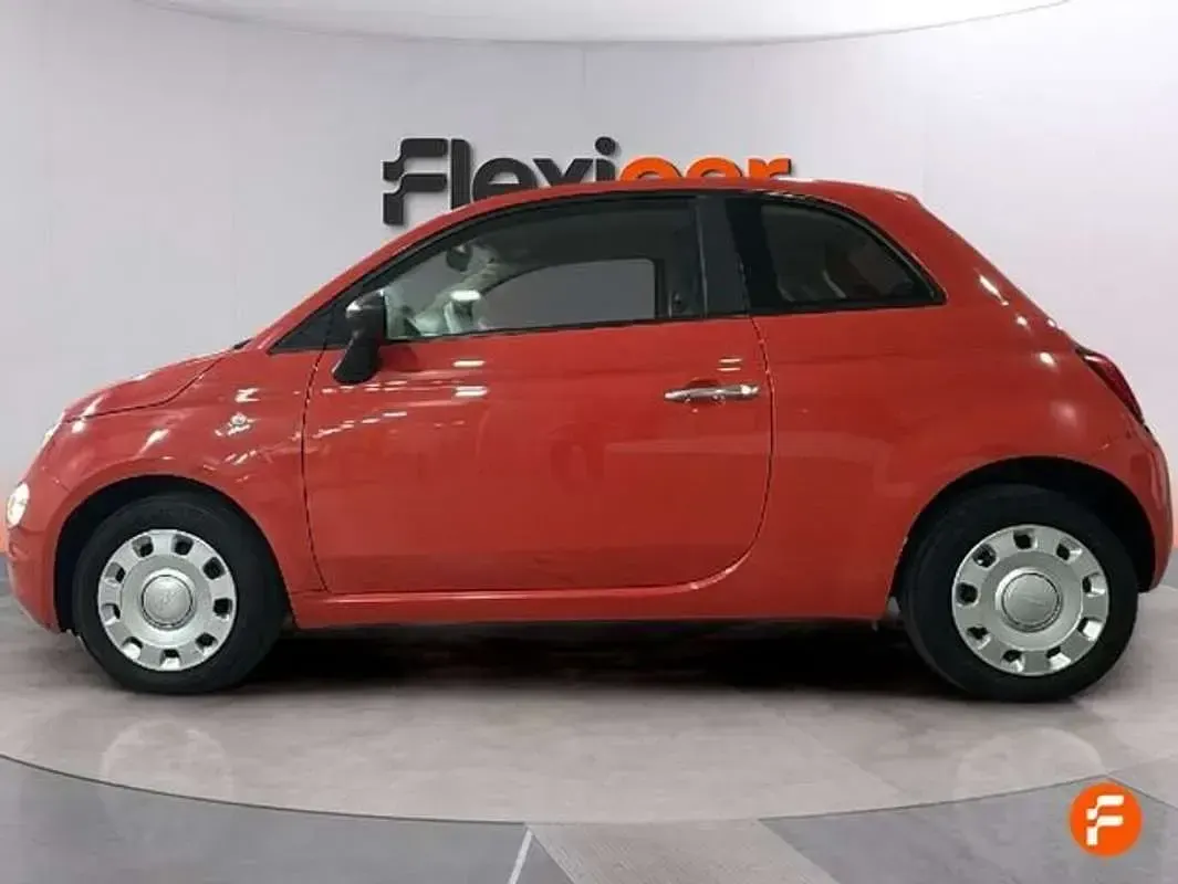 Usado Fiat 500 Club 71 CV (52 kW) 2022 Naranja Berlina