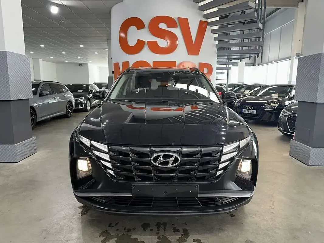 Usado Hyundai Tucson 230 CV (169 kW) 2023 Negro SUV