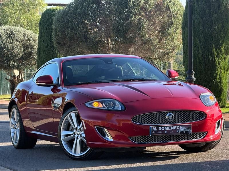 Usado Jaguar XK Portfolio 523 CV (384 kW) 2013 Rojo Coupe
