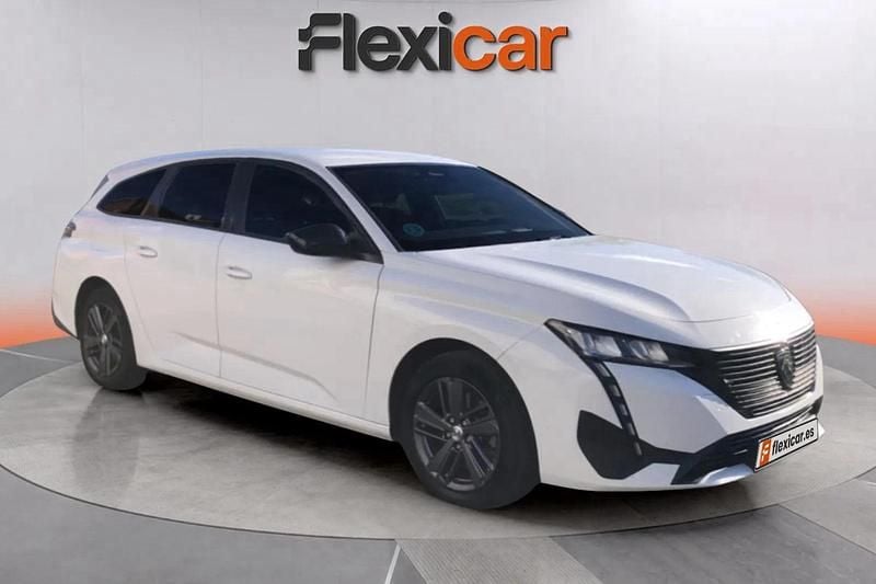 Blanco Usado 2023 Peugeot 308 Active Familiar | 16.190 € (Buen precio) - Imagen 1/4