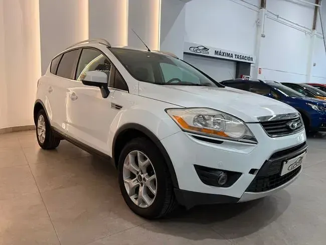 Usado Ford Kuga Trend 140 CV (102 kW) 2010 Blanco SUV