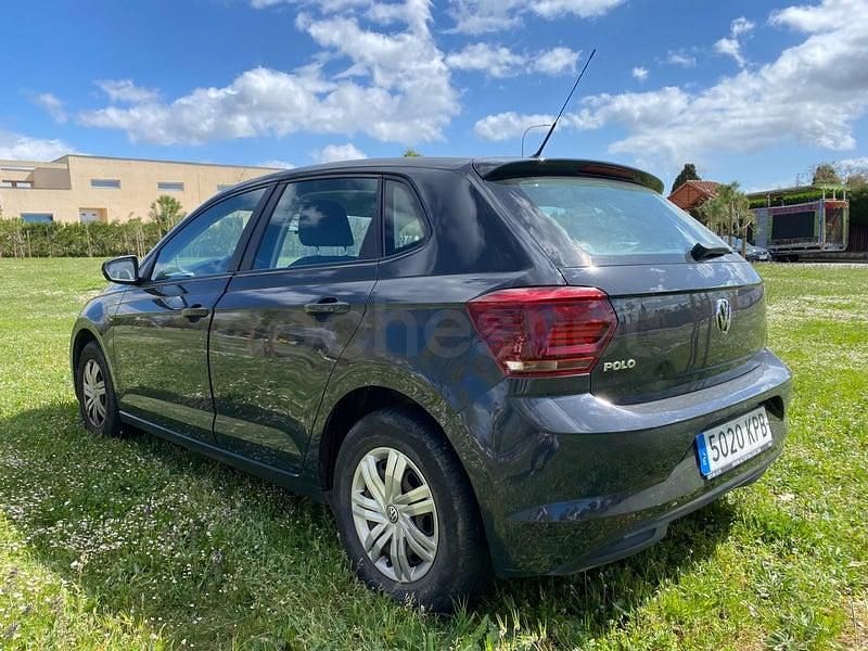 Usado VW Polo R-line 75 CV (55 kW) 2018 Negro Utilitario