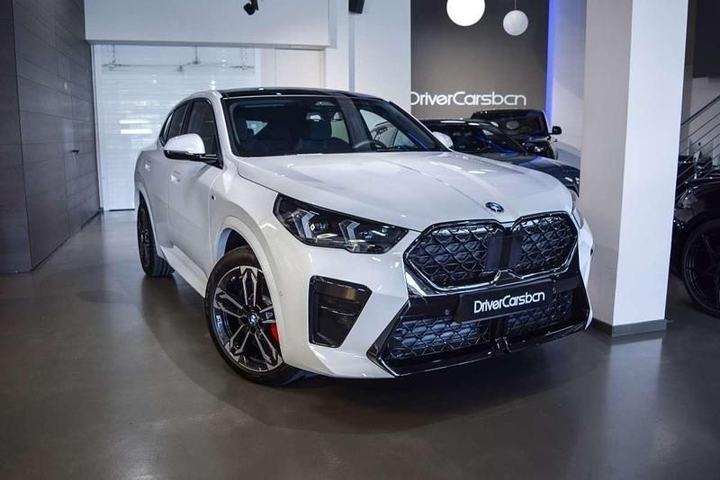 Blanco Usado 2025 BMW X2 M Sport SUV | 51.900 € - Imagen 1/4