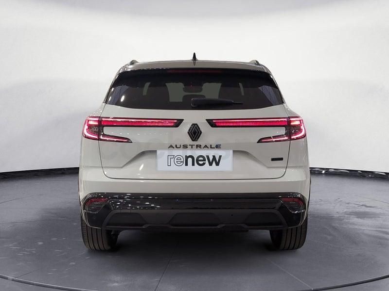 Usado Renault Austral Iconic Esprit Alpine 200 CV (147 kW) 2024 Blanco SUV