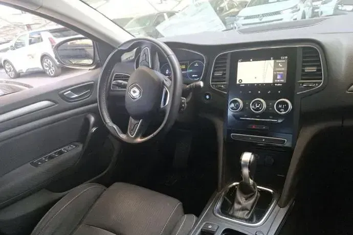 Usado Renault Mégane Business 160 CV (117 kW) 2021 Familiar