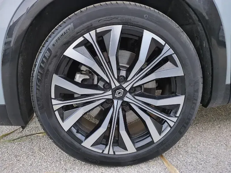 Usado Renault Espace Iconic 200 CV (147 kW) 2025 Celeste SUV