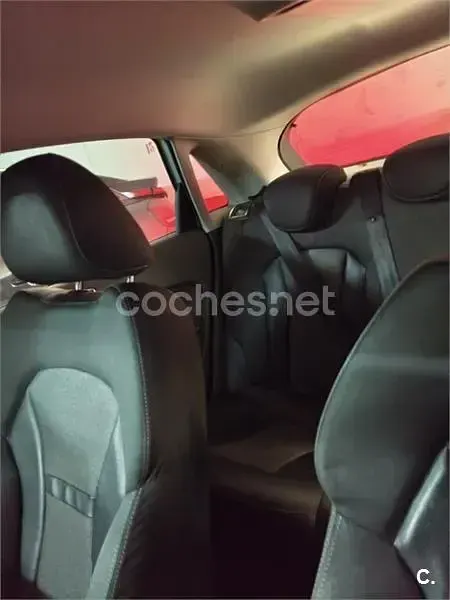 Usado Audi A1 Sportback Design 90 CV (66 kW) 2015 Blanco Utilitario