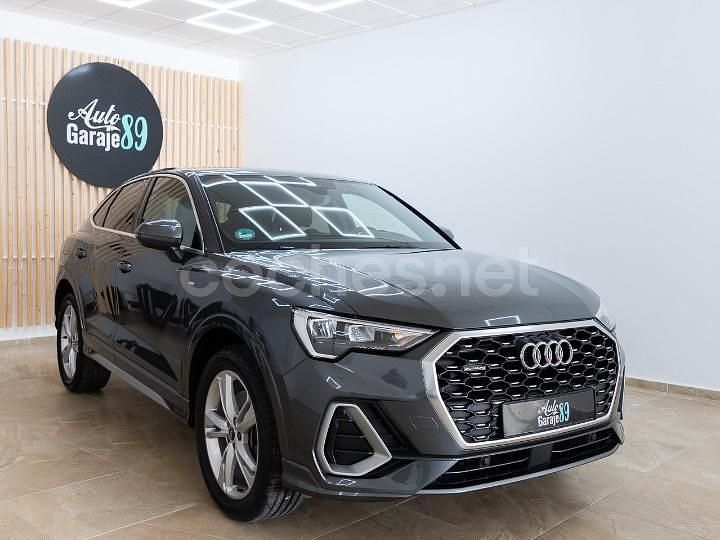 Usado Audi Q3 Sportback S-Line 190 CV (139 kW) 2021 Gris / plata SUV
