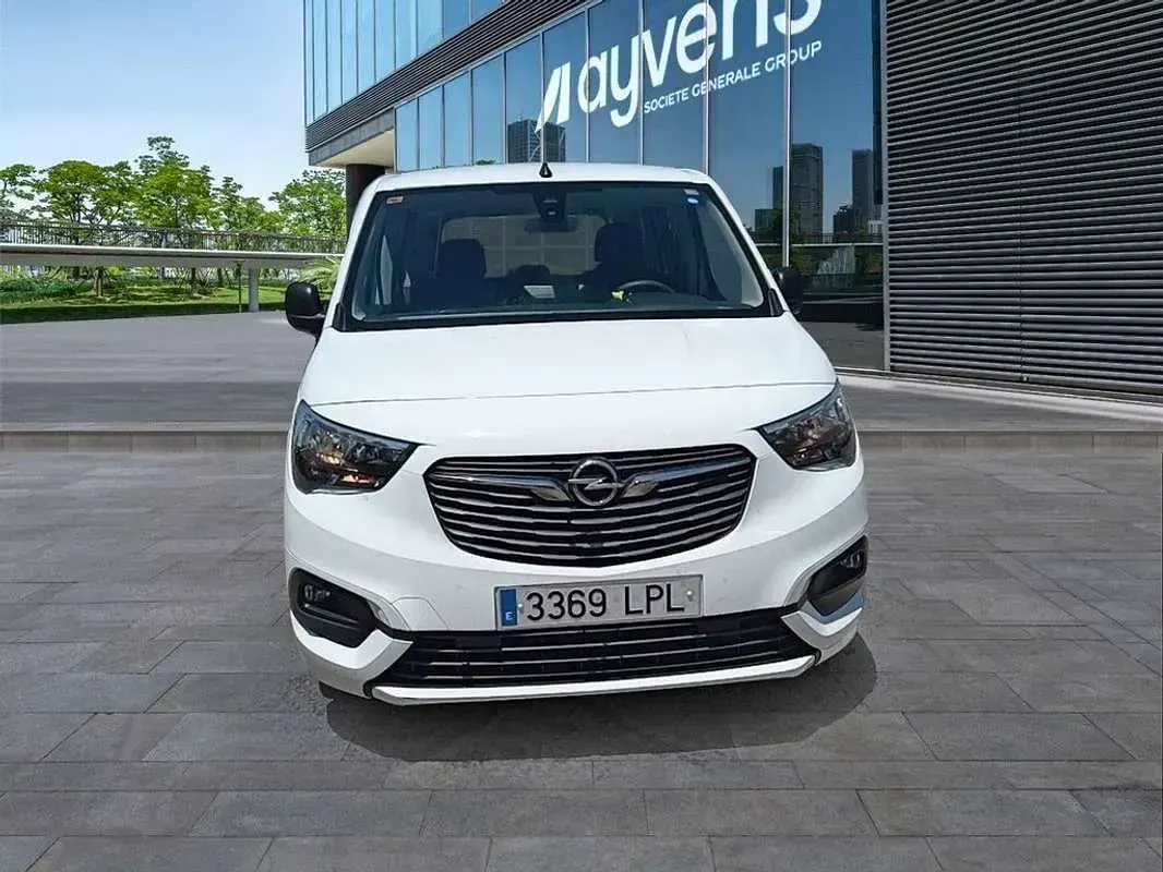 Usado Opel Combo Life Edition+ 102 CV (75 kW) 2021 Blanco Monovolumen