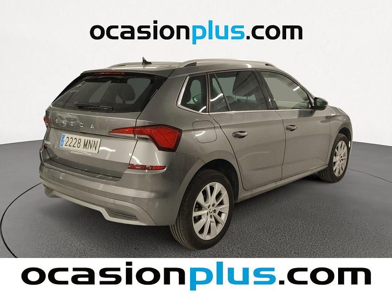 Usado Skoda Kamiq Ambition 110 CV (80 kW) 2024 Gris SUV