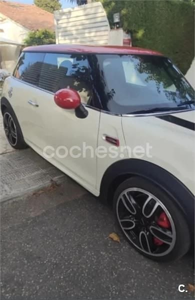 Usado Mini John Cooper Works 231 CV (169 kW) 2019 Blanco Utilitario