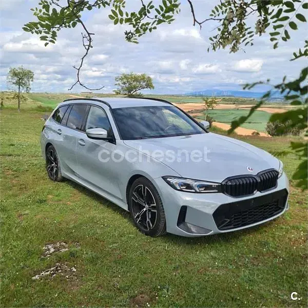 Usado BMW 320e Comfort Edition 190 CV (139 kW) 2023 Gris / plata Familiar