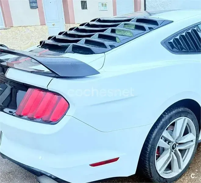 Käytetty Ford Mustang Fastback 291 HP (214 kW) 2021 Valkoinen Coupe - kaksiovinen