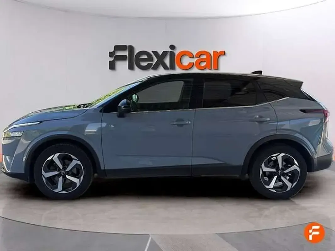 Usado Nissan Qashqai Acenta 140 CV (102 kW) 2023 Gris SUV