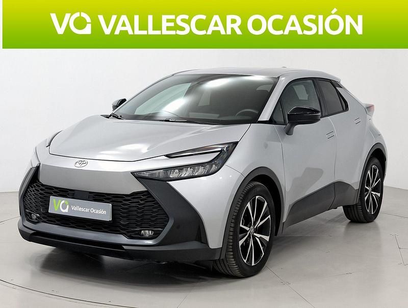 Gris Usado 2024 Toyota C-HR Advance SUV | 28.990 € (Un poco caro) - Imagen 1/4