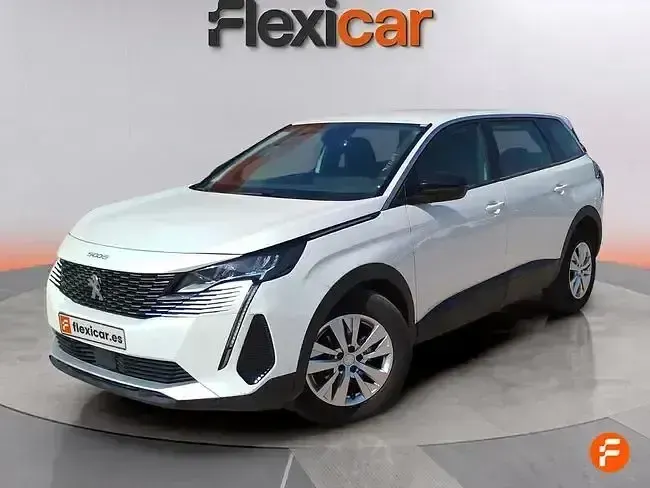 Używany Peugeot 5008 Active 130 KM (95 kW) 2022 Biały Minivan