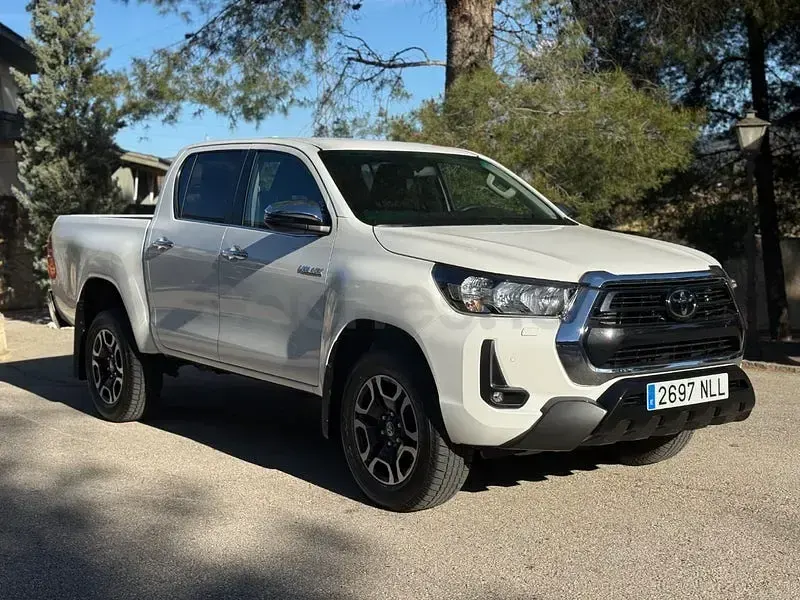 Nuevo Toyota HiLux 220 CV (161 kW) 2026 Blanco Pickup/Camioneta