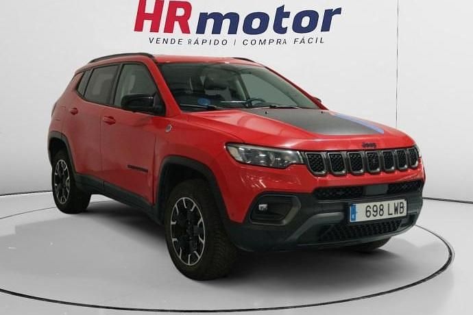 Usado Jeep Compass Trailhawk 240 CV (176 kW) 2022 SUV