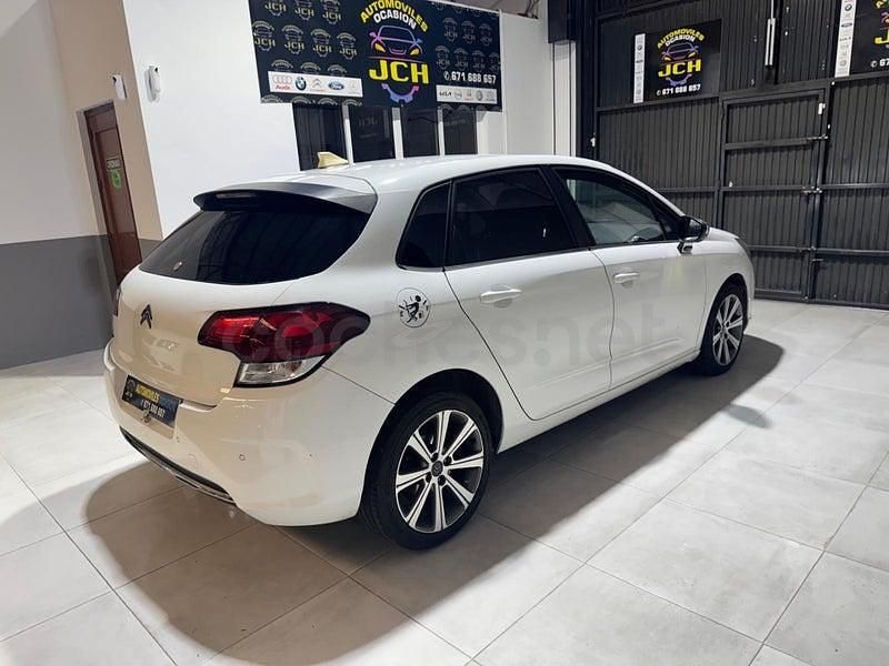 Usado Citroën C4 Live 99 CV (72 kW) 2015 Blanco Berlina