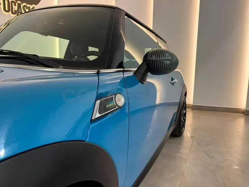 Usado Mini Cooper 122 CV (89 kW) 2013 Azul Utilitario