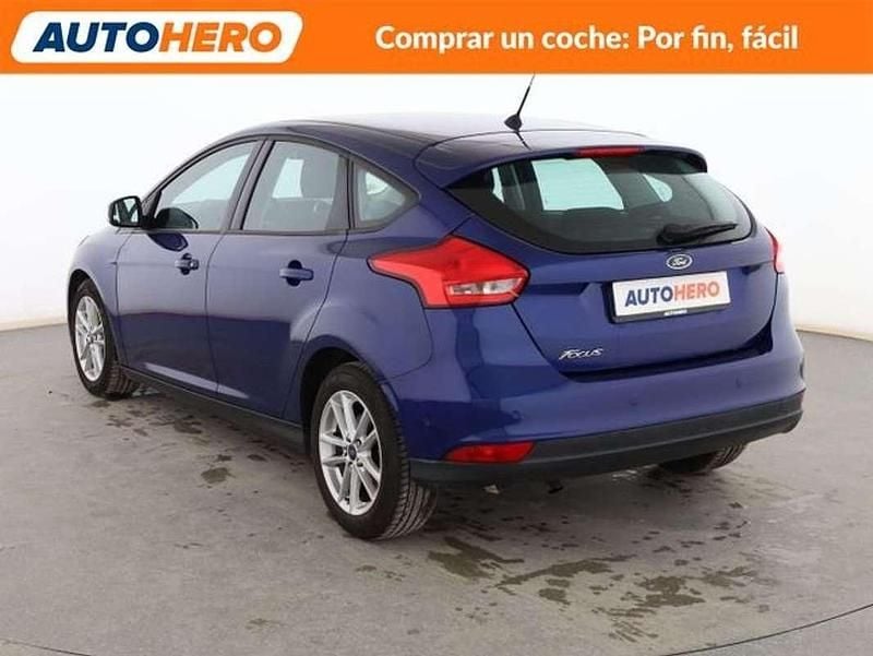 Usado Ford Focus Trend 114 CV (83 kW) 2014 Azul Utilitario