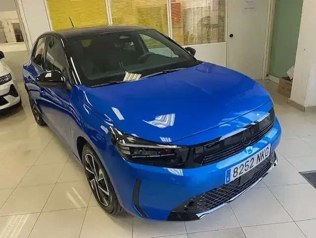 Nuevo Opel Corsa 100 CV (73 kW) 2026 Azul Utilitario