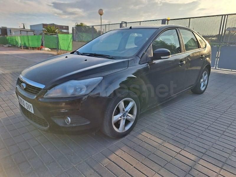Begagnad Ford Focus Titanium 109 HK (80 kW) 2010 Svart Sedan