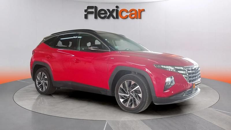 Usado Hyundai Tucson 136 CV (100 kW) 2021 Rojo SUV