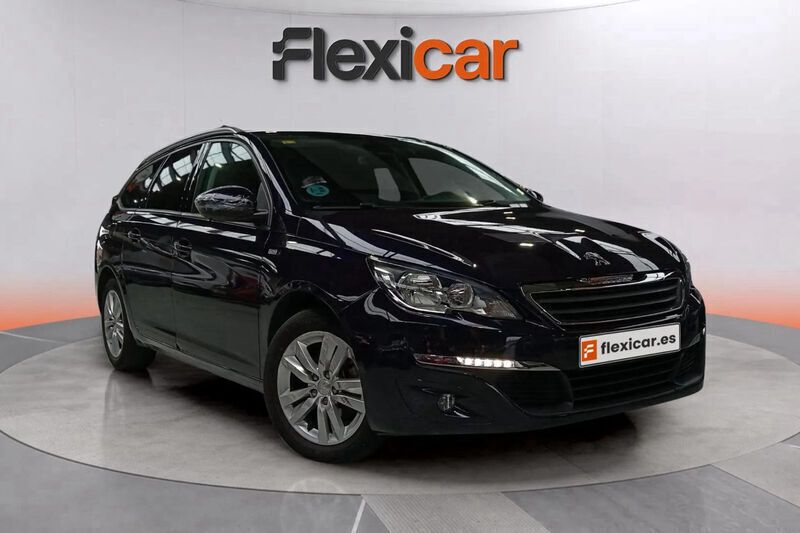 Azul Usado 2016 Peugeot 308 Active Berlina | 6290 € (Buen precio) - Imagen 1/4