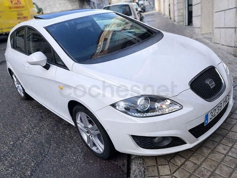 Usado Seat Leon Copa 105 CV (77 kW) 2011 Blanco Utilitario