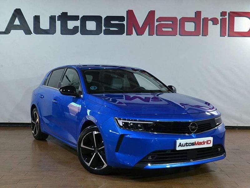 Usado Opel Astra Elegance 131 CV (96 kW) 2023 Azul Berlina
