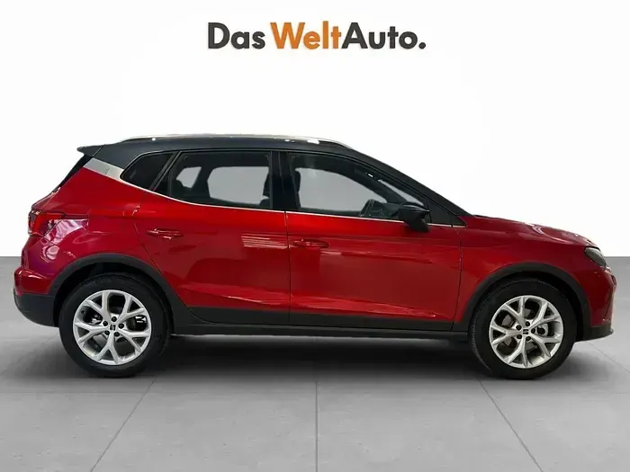 Usado Seat Arona FR 110 CV (80 kW) 2024 Rojo SUV