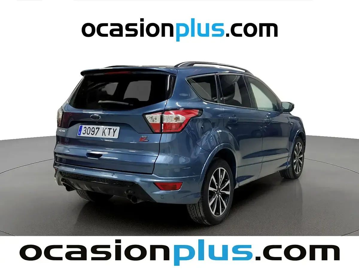 Usado Ford Kuga ST-Line 176 CV (129 kW) 2019 Azul SUV
