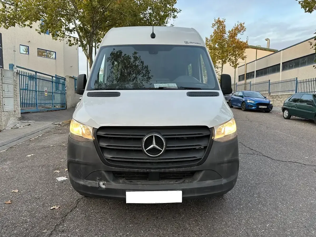 Usado Mercedes Sprinter 143 CV (105 kW) 2021 Blanco Van