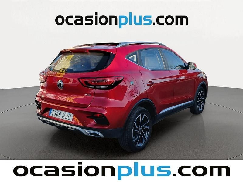 Usado MG ZS Luxury 111 CV (81 kW) 2023 Rojo SUV