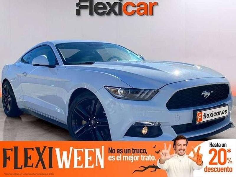 Blanco Usado 2017 Ford Mustang Fastback Coupe | 26.990 € (Buen precio) - Imagen 1/4